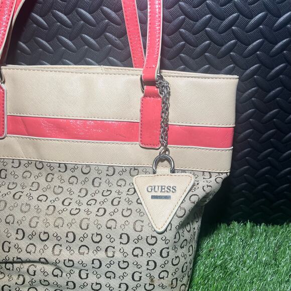 Guess Cream Pink Tote Bag Medium Size - Picture 2 of 5